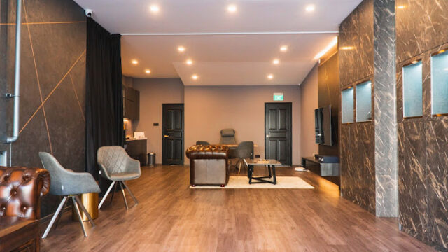 Calibre65-Store-Interior